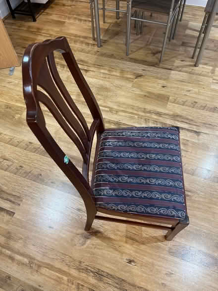 Photo of free 1 Chair (MK45) #1