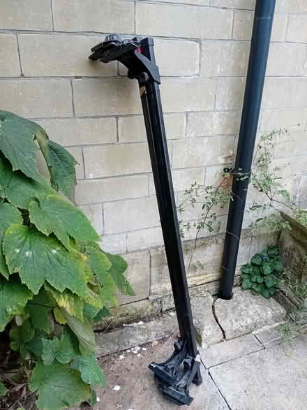 Photo of free Thule roof bars (Moorfields) #1