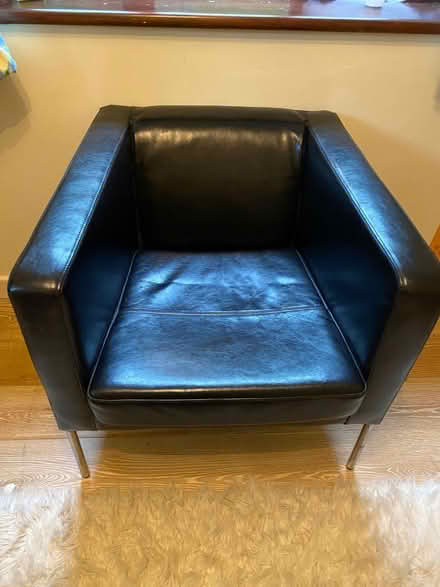 Photo of free Leather Armchair (Ox449dj Garsington) #1