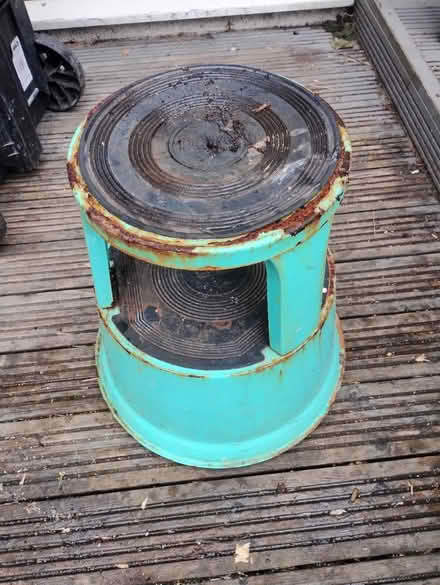 Photo of free Kick stool (rusty but functional) (M11 Beswick) #1