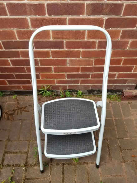 Photo of free Folding steps (CH47) #2