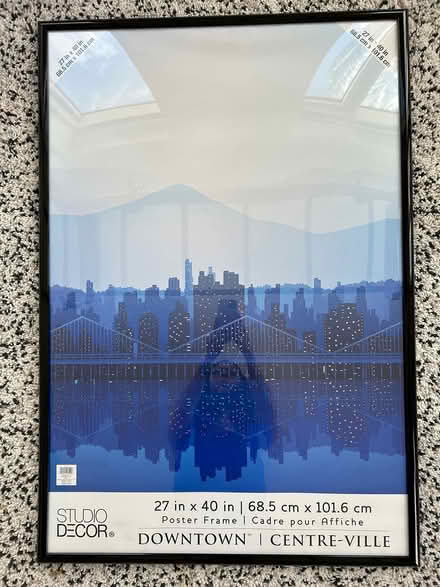 Photo of free Picture frame large (10001 (Hudson Yards)) #1