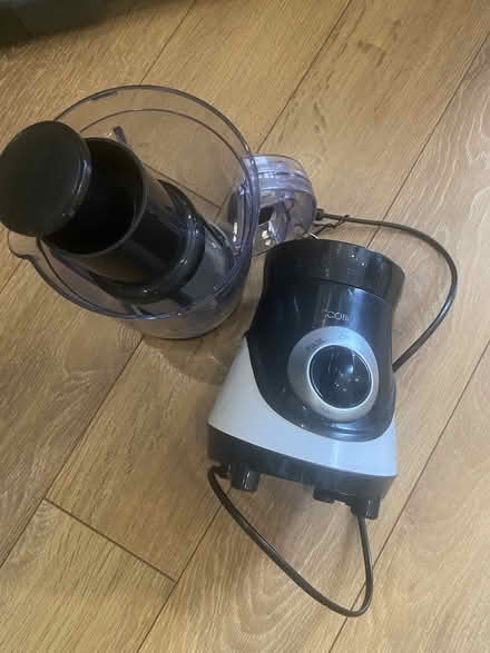 Photo of free working blender (no lid) (northolt) #1