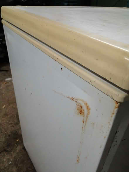 Photo of free Chest Freezer (about 190 litre capacity) (Earls Barton NN6) #4