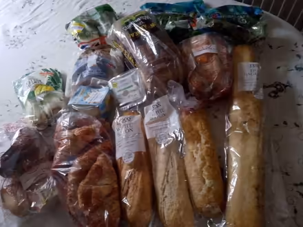 Photo of free Lots of bread & salad items L35 (Whiston L35) #1