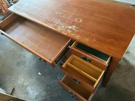 Photo of free Desk (Terra Linda - San Rafael) #2