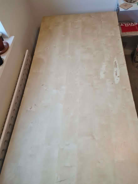 Photo of free Desk (Portslade by Sea BN41) #2