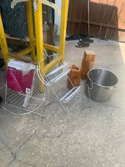 Photo of free Many things (hyattsville, MD near Takoma pk) #1