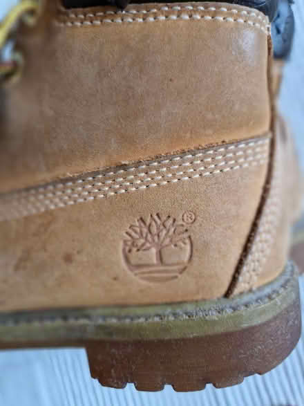 Photo of free Size 3 original timberland (WD23 Bushey) #1