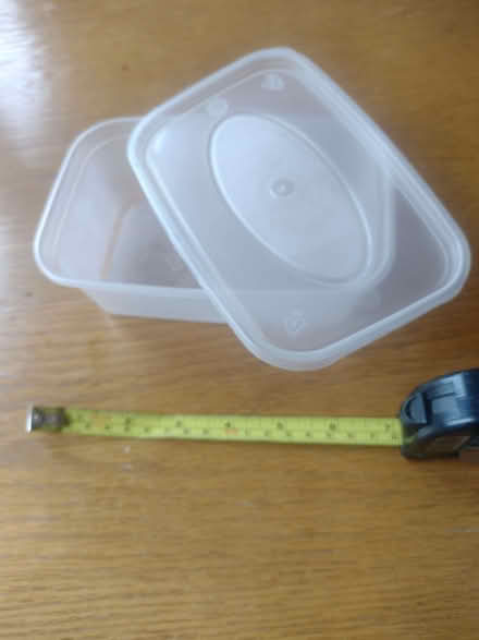 Photo of Plastic lidded containers (Cefnsuran Farm LD7) #1
