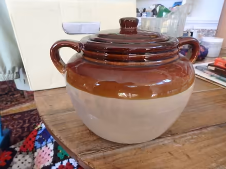 Photo of free Decorative Crock Pot (Trinity Bellwoods) #1