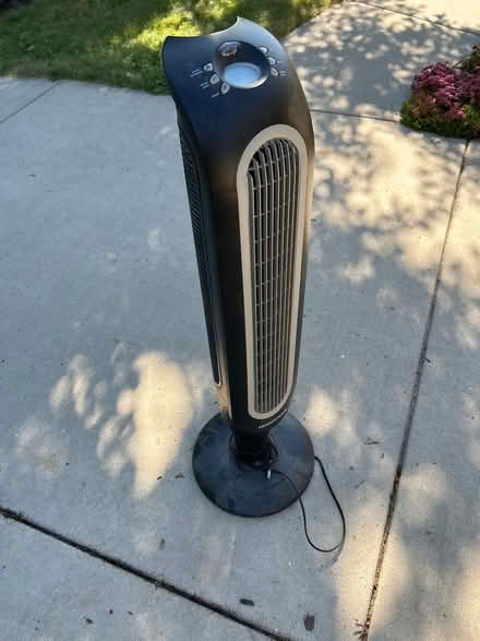 Photo of free Fan (Near West) #1
