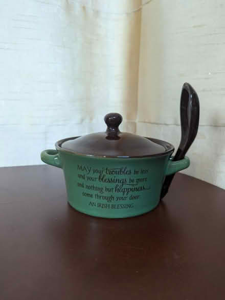 Photo of free Irish Stoneware Bowl (Fanwood) #1