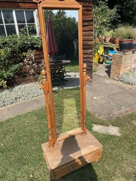 Photo of free Adjustable mirror (Wheathampstead AL4) #1