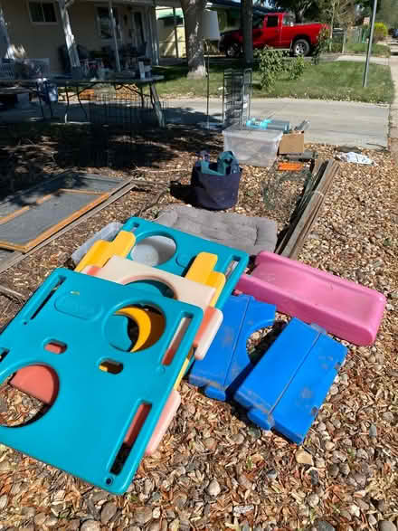 Photo of free curbside (Denver) #2