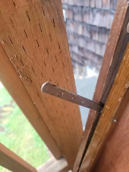 Photo of free Wood card table (Udist) #2