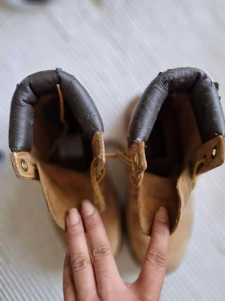 Photo of free Size 3 original timberland (WD23 Bushey) #3
