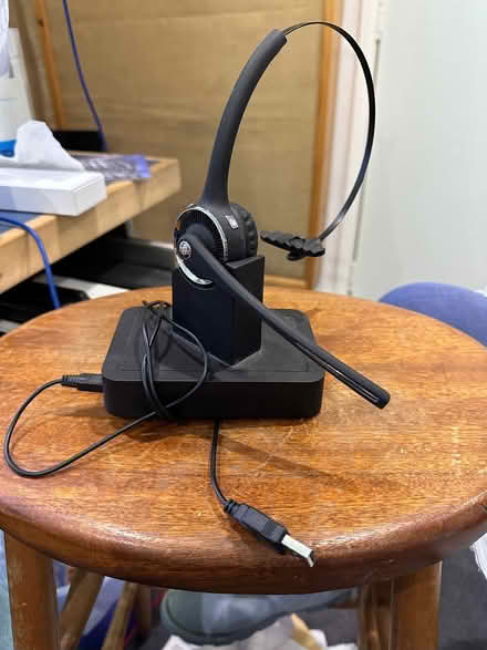 Photo of free Bluetooth Headphone with boom mic (The Hockering GU22) #1