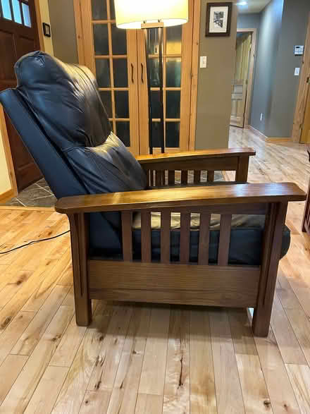 Photo of free Mission chair recliner (Highland/Town of Esopus) #2