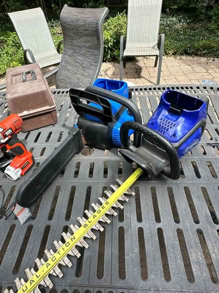 Photo of free Non-working chain saw and trimmer (Wattles and Squirrel) #1