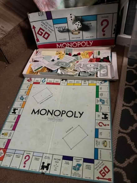 Photo of free monopoly game (West Harrison) #1
