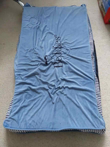 Photo of free Dog bed (Danderhall EH22) #1