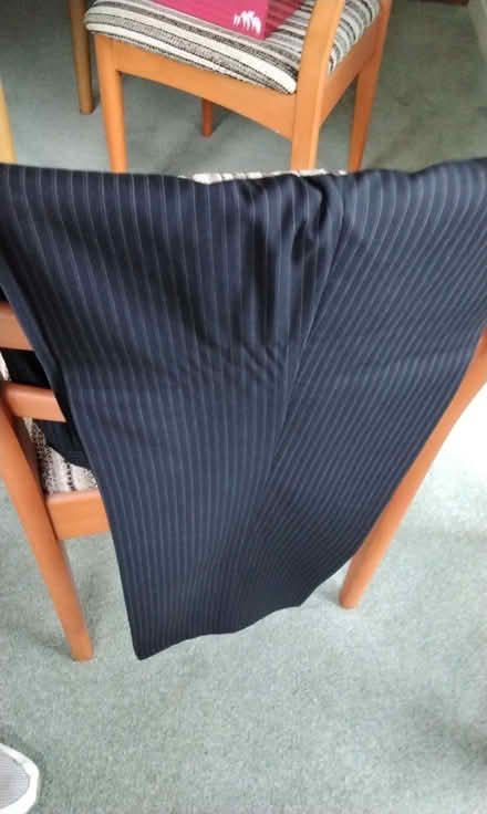 Photo of free Teenager/Sixth Form Dark Grey Suit (Warwick CV34) #2