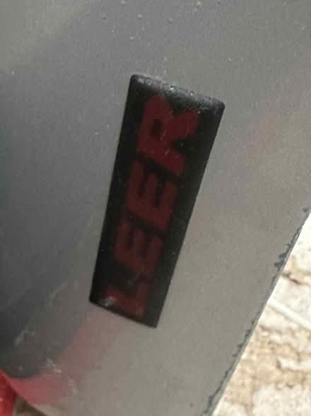 Photo of free Tonneau cover-Tacoma 2005-2015 (Belmont) #2