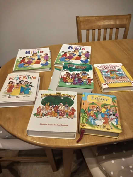 Photo of free 6 children's bibles - for 3 - 6 years ols (Hillsborough S6) #1