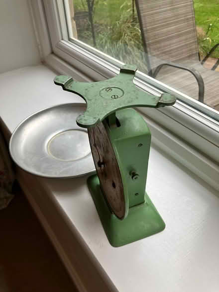 Photo of free Old way master scales (Swindon SN25) #2