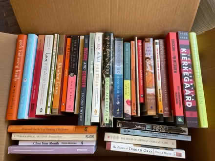Photo of free Curb alert: books (Redwood City (south end)) #1