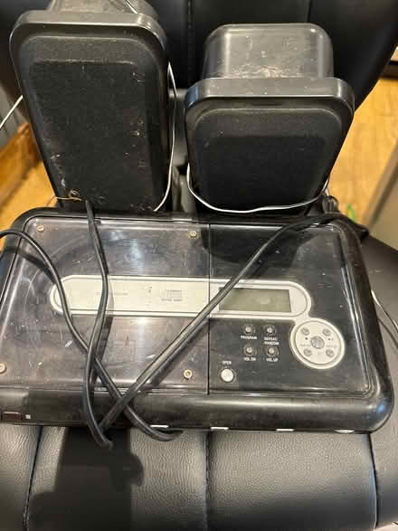 Photo of free Cd player and speakers (ST7) #1