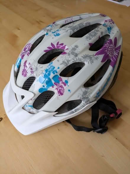 Photo of free Children's cycle helmet (Hertford SG14) #1