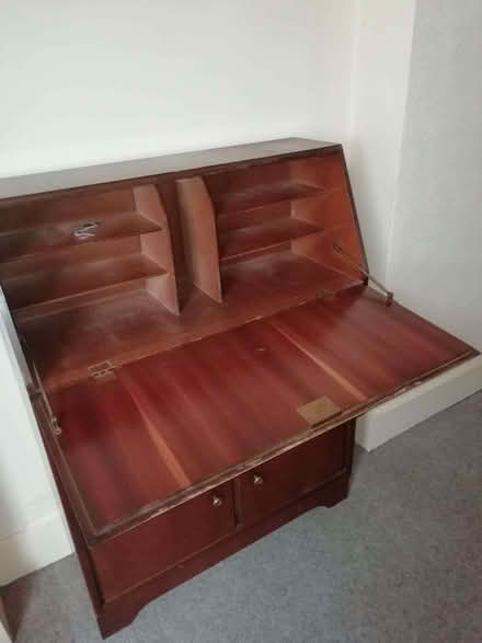 Photo of free Bureau Desk (Upper Hartfield TN7) #2