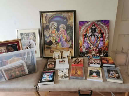 Photo of free Hindu paintings and books (Leighton Buzzard LU7) #2