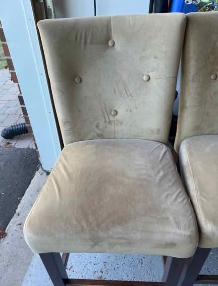 Photo of free 4 bar chairs (L5N 5p3) #2