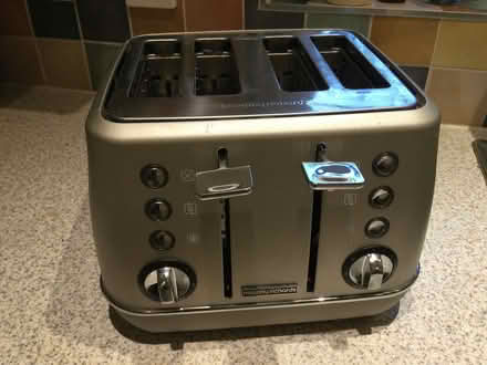 Photo of free 4 Slice Toaster (New Milton North BH25) #1
