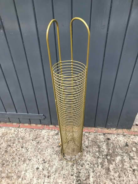 Photo of free CD rack (Chesham HP5) #1