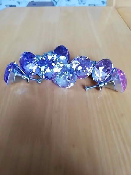 Photo of free Eight crystal drawer/door knobs (Harrogate HG2) #1