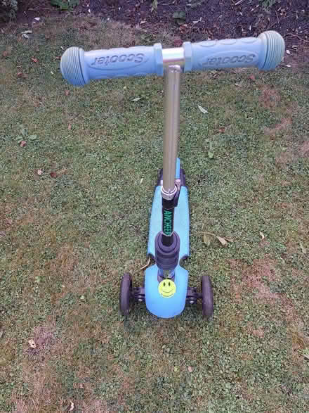 Photo of free Kids' Scooter (Redhill - RH1) #1