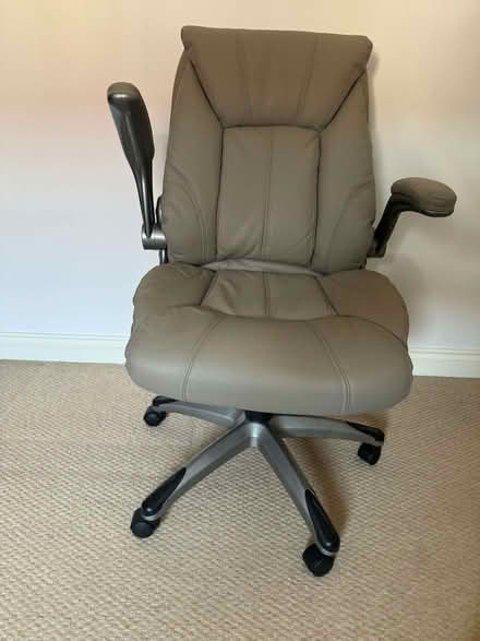 Photo of free Office chair (Medbourne MK5) #1