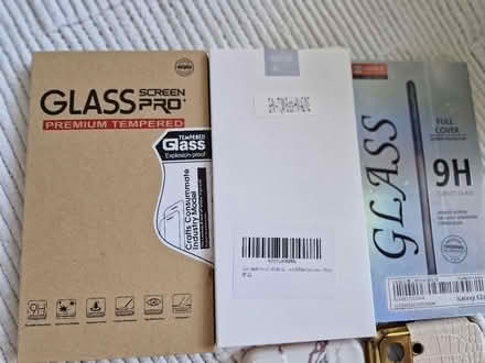 Photo of free S21 case & screen protecter (WD23 Bushey) #3