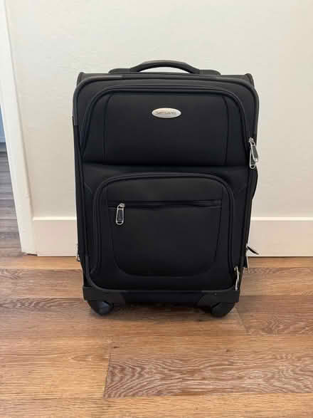 Photo of free Samsonite 1910 Carry On Luggage (West End) #1