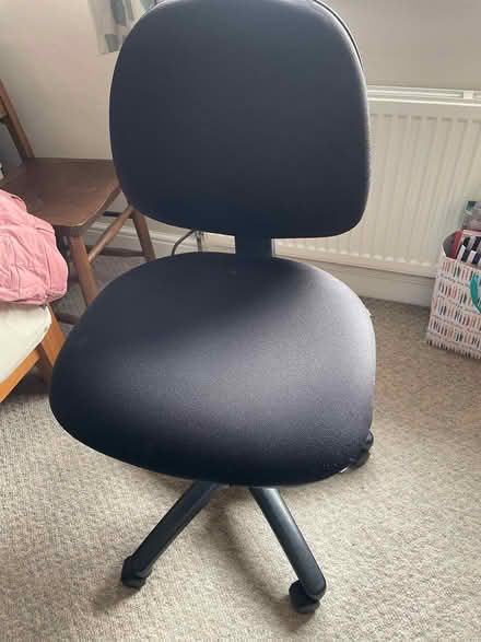Photo of free Office desk chair (Garden City OX5) #2