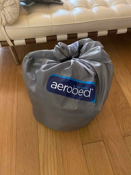 Photo of free Queen Aerobed (Financial District 10005) #1