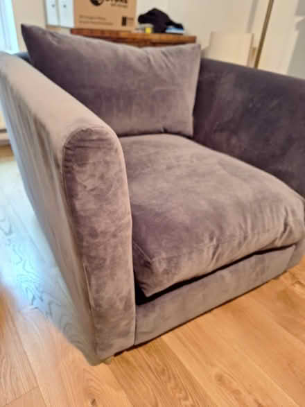 Photo of free 2 Loaf Bucket chairs (Hanwell Fields OX16) #3