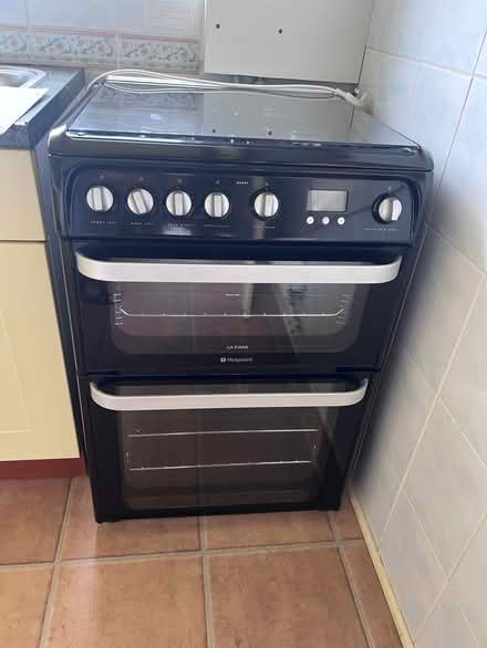 Photo of free Gas cooker excellent condition (Stivichall CV3) #1