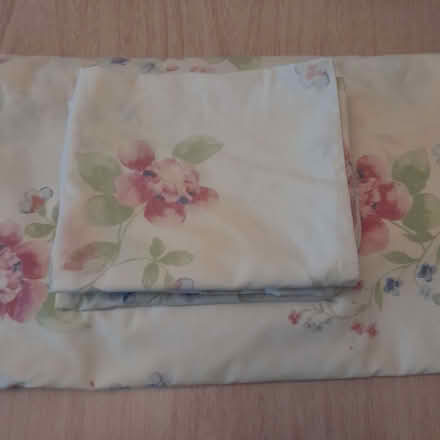 Photo of free Kingsize Duvet cover (Waterlooville PO8) #1