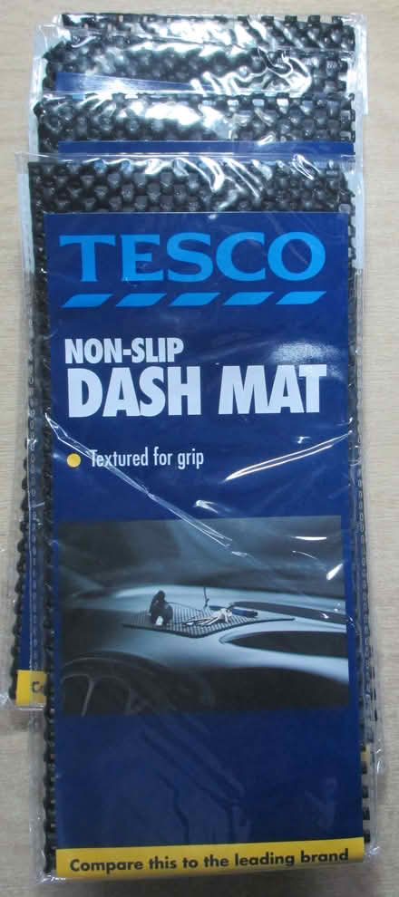 Photo of free Car "bits" (Laindon SS15) #2