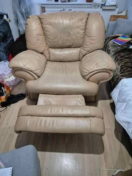 Photo of free Leather recliner chair (SE18) #2